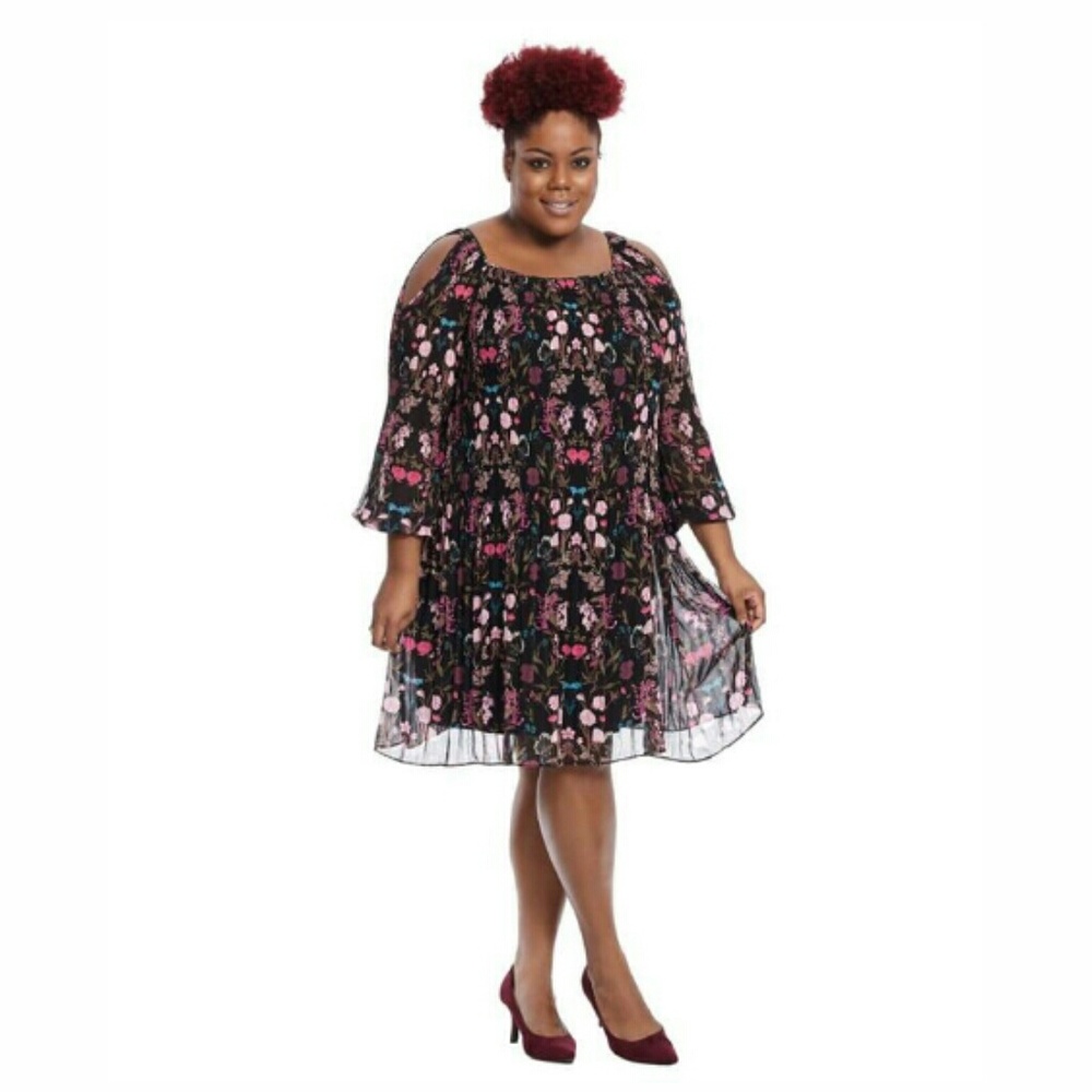 Floral swing Dress - Picture 8 of 8